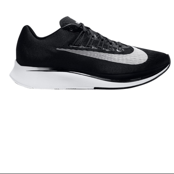 Nike Zoom Fly , Black / White NWT